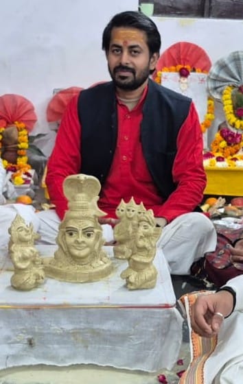 Pandit Shiv Upadhyay
